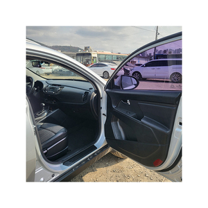 รถเกาหลีพรีเมี่ยมมือสองสำหรับ Kia Sportage R Silver ชั้นวางกุญแจหลังคาอัจฉริยะเบาะหนังด้านหลังกล้องซ้าย steeri มีสินค้าในสต็อก