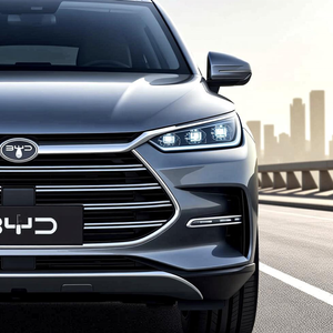 Yüksek performanslı elektrikli SUV | 600 + mil aralığı | Hızlı şarj | Sıfır emisyonlar | Akıllı bağlantı | Üstün kalite - Product Image 5