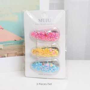 กิ๊บติดผมเด็กน่ารักแบบกลิตเตอร์ ชุด 3 ชิ้น แบบทรายวิบวับ คลิป BB สไตล์หวานสำหรับเด็กผู้หญิง ติดผมด้านข้าง ประดับด้วยกลิตเตอร์ ผลิตจากวัสดุ PC - Product Image 2