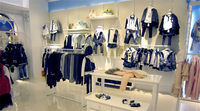 Garage de vêtements pour enfants, en bois, personnalisé, de haute qualité, avec éclairage LED, boutique de bébé, à la mode