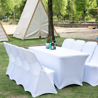 Tables rectangulaires pliantes en plastique HDPE blanc pour événements de mariage, banquets et fêtes en plein air