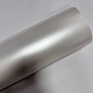 Vinilo para Envoltura de Automóviles ICE Film Matt Chrome Pearl White, Color Cambiante, PVC, Libre de Burbujas, Súper Elástico - Product Image 3