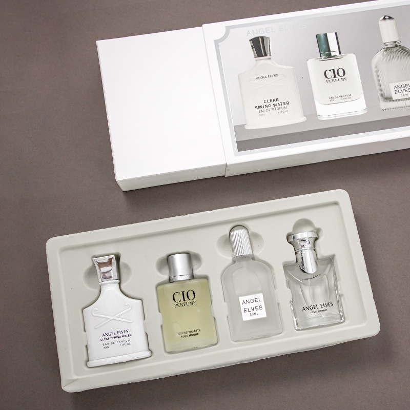 Mountain Retreat Men's Four-Piece Set