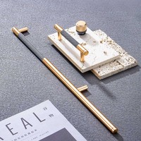 Accessoires de meubles de haute qualité personnalisés, quincaillerie en aluminium, finition nickel satiné européen, poignées de meubles de cuisine pour usage professionnel.