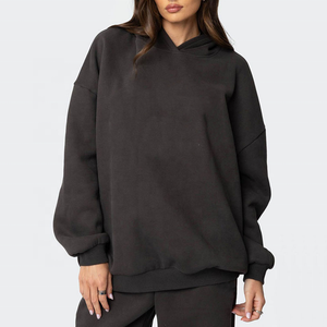 Vêtements de rue Ensemble de pièces d'entraînement Logo personnalisé Sweat à capuche d'entraînement Jogger Survêtement Femmes Surdimensionné Polaire Éponge Survêtement - Product Image 3