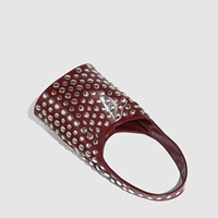Haut de gamme Rivet sac à main écaille de tortue sac seau Design léger moto boucle magnétique épaule Unique métal sac pour femme