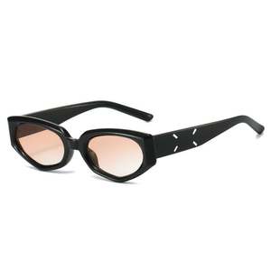 Gafas de Sol Personalizadas con Logotipo, Moda 2025, Lujosas, para Hombre y Mujer, Montura Pequeña, Poligonales, UV400, con Remaches, Estilo Ojo de Gato - Product Image 3