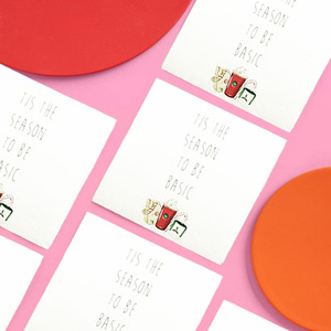 Serviettes en papier jetables écologiques, blanches, modernes, carrées, avec motif alphabet, 20 pièces, pour fêtes et usage domestique - Product Image 1