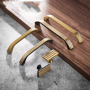 Poignées <span class=keywords><strong>de</strong></span> meubles modernes vintage en laiton massif pour cuisine, chambre, armoire, tiroir, à rayures droites, boutons décoratifs - Product Image 1