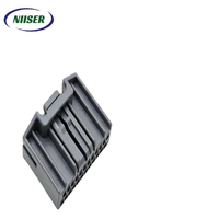 Connecteur Électrique Automobile Étanche MX34024SF1 JAE Série MX34 24 Broches Mâle Certifié RoHS REACH pour Câblage Automobile