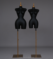 Mannequin femme en plastique doré, torse courbé, poitrine généreuse, hanches larges, demi-corps, grande taille, support BBL, sur pied, vente en gros