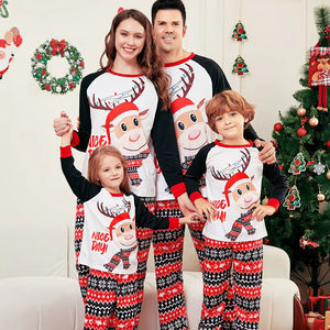 Vente <span class=keywords><strong>en</strong></span> Gros à Bas Prix Nouveauté Hiver Vêtements d'Intérieur Parent-Enfant Ensemble de Pyjama pour Femme Imprimé Noël Doux - Product Image 1