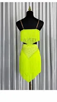 Robe de danse latine jaune néon personnalisée pour filles, avec franges et pompons, costume de compétition de salsa, tenue de danse latine, ensemble de robe