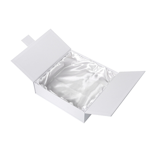 Extensiones de cabello de peluca trenzada de lujo para mujer Cajas de paquete de cartón magnético personalizadas - Product Image 1