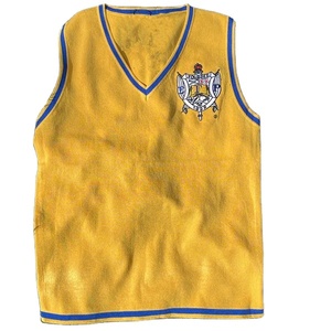 Il produttore fornisce un maglione da <span class=keywords><strong>donna</strong></span> senza maniche da <span class=keywords><strong>donna</strong></span> con scollo SGRho a scollo a V lavorato a <span class=keywords><strong>maglia</strong></span> in <span class=keywords><strong>oro</strong></span> - Product Image 1