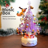 Ensemble de construction en blocs de plastique ABS DIY, boîte à musique en cristal en forme de sapin de Noël, design rotatif, assemblage créatif, cadeau de décoration