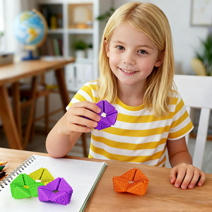 Jouets sensoriels pour enfants - Cube à bascule nostalgique pour soulager le stress des enfants - Product Image 2
