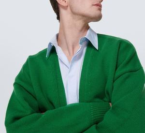 Pull-over cardigan à manches longues personnalisé Cardigan en tricot décontracté vert en laine mélangée Cardigan tendance pour homme - Product Image 3