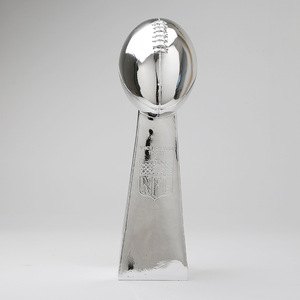 Trofeo de competición deportiva de cuenco de fútbol americano grabable suministrado por el fabricante para decoración de sala de estar deportes creativos - Product Image 2