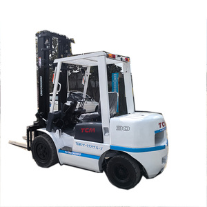 Chariot élévateur diesel TCM FD30 de 3 tonnes, d'origine japonaise, utilisé pour les fermes, avec moteur, boîte de vitesses et roulements inclus, rapport fourni - Product Image 1