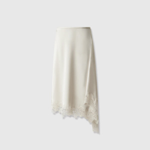 Jupe en satin taille basse personnalisée Printemps 2026 - Jupe sexy asymétrique avec insert en dentelle, OEM/ODM par l'usine de vêtements chinoise - Product Image 2