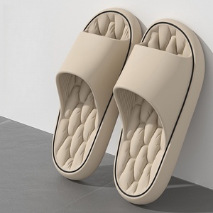 Tapis Doux et Adorable à Motif de Chiot, Écologique, Antidérapant, Bordure en Fourrure, Intérieur/Extérieur - Grande Taille, Confortable et Toutes Saisons - Product Image 6