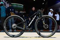 Cadre de vélo de montagne en fibre de carbone 32er, 900g, taille S, T1000, cadre de course XC en carbone à module élevé pour roues de 32 pouces