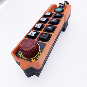 SAC L-Series Industrial Crane Remote Control 4 Buttons Anti Shock <b>Plastic</b> 100M Range Rolling Code Lifting Tools - Product Image 5