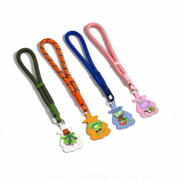 Dragonne de téléphone style coquillage mignon avec attache anti-perte, connecteur universel pour coque de téléphone, idéale pour une utilisation en extérieur par les femmes