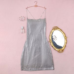 Conjunto de lencería erótica sexy de leopardo al por mayor con tirantes cruzados, espalda descubierta y decoración de encaje, con tirantes de cadena para un estilo apasionado. - Product Image 6