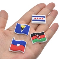 Breloques de chaussures en PVC en gros, drapeaux des pays : République Dominicaine, Porto Rico, Jamaïque, Afrique du Sud, Guyane, Trinité-et-Tobago, décorations pour chaussures