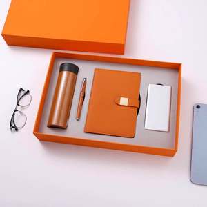 Coffret Cadeau d'Affaires Nouvel An : Ensemble Moderne et Simple avec Tasse Isotherme en Acier Inoxydable Verrouillable, Carnet et Batterie Externe – Idéal pour Événements d'Entreprise - Product Image 6