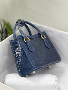 Genuine Crocodile Leather Tote Handbag – Designer Luxury Crocodile Skin Shoulder Bag | Elegant Women’s Work & Evening Bag - Product Image 6