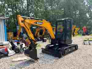 Mini-excavatrice sur chenilles SANY SY35U d'occasion, 3 tonnes, pour l'aménagement paysager et la rénovation urbaine (SANY U25, 26, 30, 35, 55) - Product Image 1