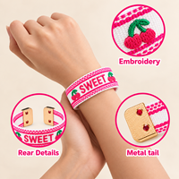Bracelet en sangle de polyester brodé motif pomme et cerise, bracelet tissé personnalisé, jonc semi-ouvert pour accessoires de filles