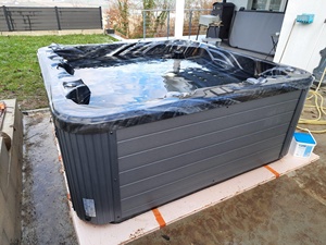 Europa Lujo 5 personas acrílico Whirlpool Spa al aire libre masaje bañera de hidromasaje Balboa aire burbuja Jets Spa Jaccozi con funda almohadas música - Product Image 6