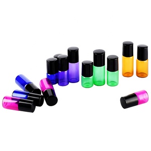 Mini échantillon d'huile essentielle parfumée Santo 1ml 2ml 3ml 5ml 10ml, flacon roll-on en verre transparent ou ambré personnalisé avec diffuseur à bâtonnets, 100 pièces - Product Image 1