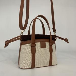 नई डिजाइन फैशनेबल महिलाओं के प्रसिद्ध डिजाइनर ट्रेंडी महिलाओं के हैंडबैग नरम रेट्रो पु चमड़े के क्रॉसबॉडी बैग बैग - Product Image 4