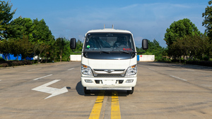 Véhicule de maintenance routière Foton Small Card Star 4500L Diesel avec pompe et moteur pour le nettoyage des surfaces routières, refroidissement par air, élimination de la poussière - Product Image 6