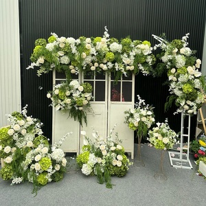Ensemble de fleurs pour arche de mariage bohème sur mesure, blanc, avec verdure suspendue, ensemble floral en soie vert et blanc personnalisé pour toile de fond de scène - Product Image 1