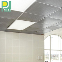 Panneaux de plafond en aluminium perforé carrés modernes, imperméables, ignifuges et insonorisés, dalles de plafond intérieures pour hôtels, marque PEIDA