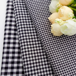 Tissu en coton uni 32s soyeux et aérien, teint en fil, à carreaux, pour la confection de chemises, pyjamas et robes - Product Image 4