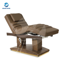 Lit de massage électrique de luxe moderne avec base en bois, 4 moteurs, inclinable et réglable en hauteur, pour soins du visage, salon de beauté et extensions de cils