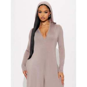 VOIKERDR จั๊มสูทผู้หญิงแบบชิ้นเดียวมีฮู้ดแขนยาวขากว้างชุดปาร์ตี้ผ้าถักระบายอากาศได้เอวกลาง - Product Image 2