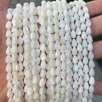 Vente en gros de coquillages blancs en forme de goutte d'eau, perles naturelles en nacre pour la fabrication de bijoux