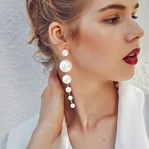 Boucles d'oreilles tendance pour femme, style simple et élégant, avec long pendentif perle, pour un look affirmé et polyvalent - Product Image 3