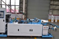 Machine de fabrication de sacs non tissés entièrement automatique ZXL-G700 avec moteur multifonctionnel pour sacs à soufflets latéraux/sacs en forme de T