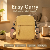 Sac à bandoulière mini sportif et tendance pour le transport quotidien et le rangement du téléphone