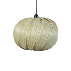 Nouvelle collection de lampes de plafond en rotin de bambou, abat-jour tissé naturel, taille et couleur personnalisées - Product Image 1