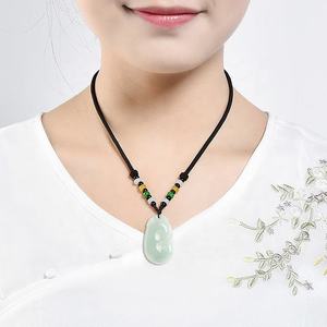 Pendentif en jadéite naturelle du Myanmar, bijoux pour femmes, style chinois, design original, cadeau avec certificat d'évaluation HJ17 - Product Image 4